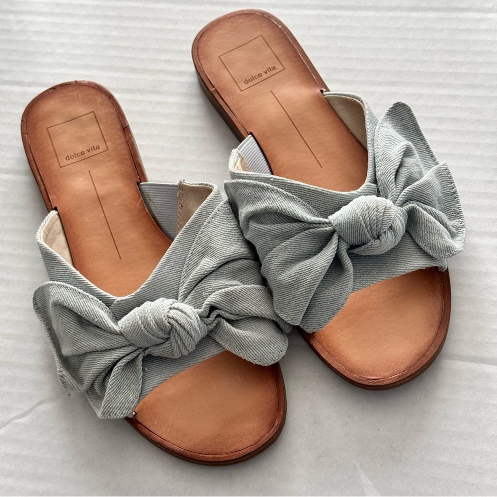 Dolce Vita Women's Blue Parin Sandals